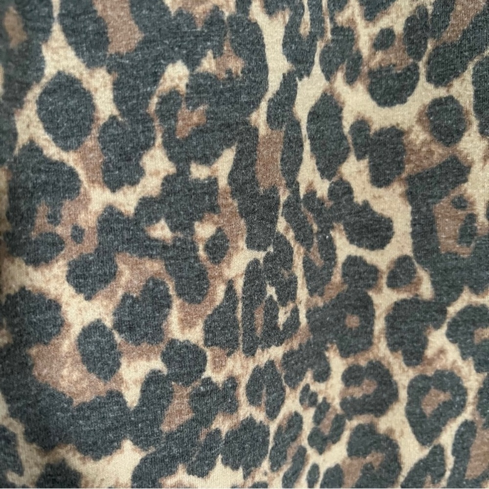 Leopard Joggers - Picture 6 of 9